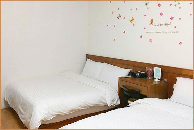 Happy Owner B&B Жуйсуй Екстер'єр фото